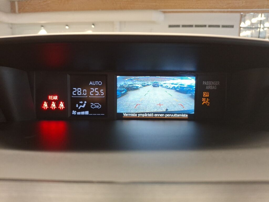 Subaru Forester 2013 Valkoinen