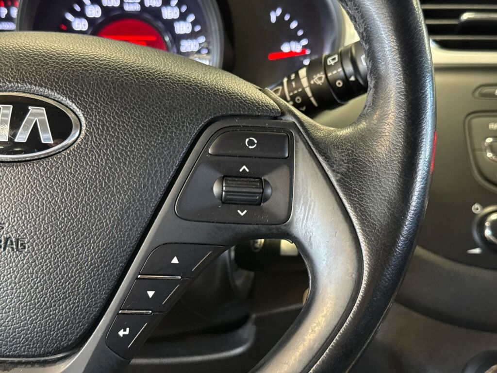 Kia ProCeed 2014 Oranssi