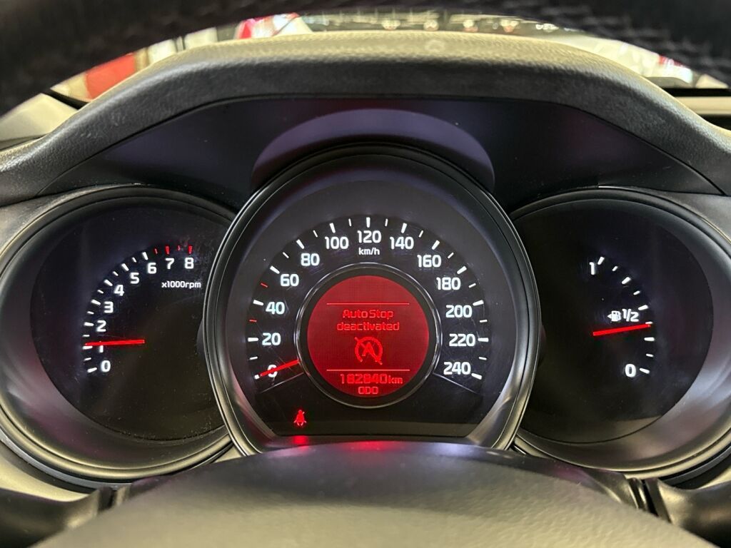 Kia ProCeed 2014 Oranssi