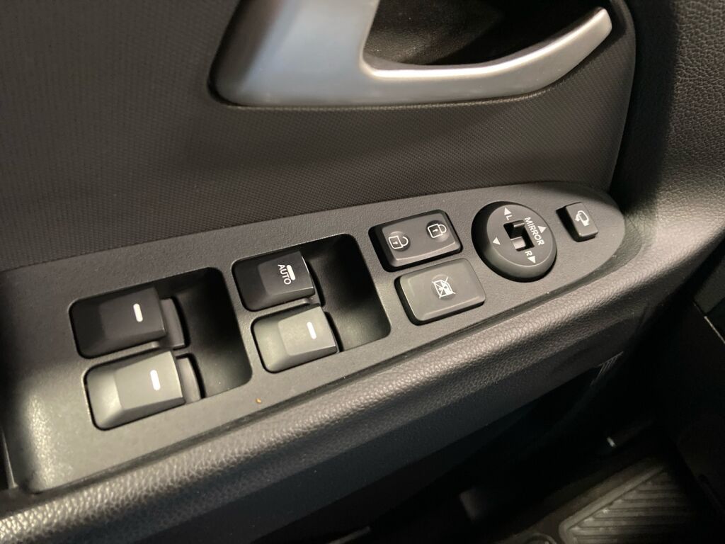 Kia Sportage 2013 Ruskea (beige)