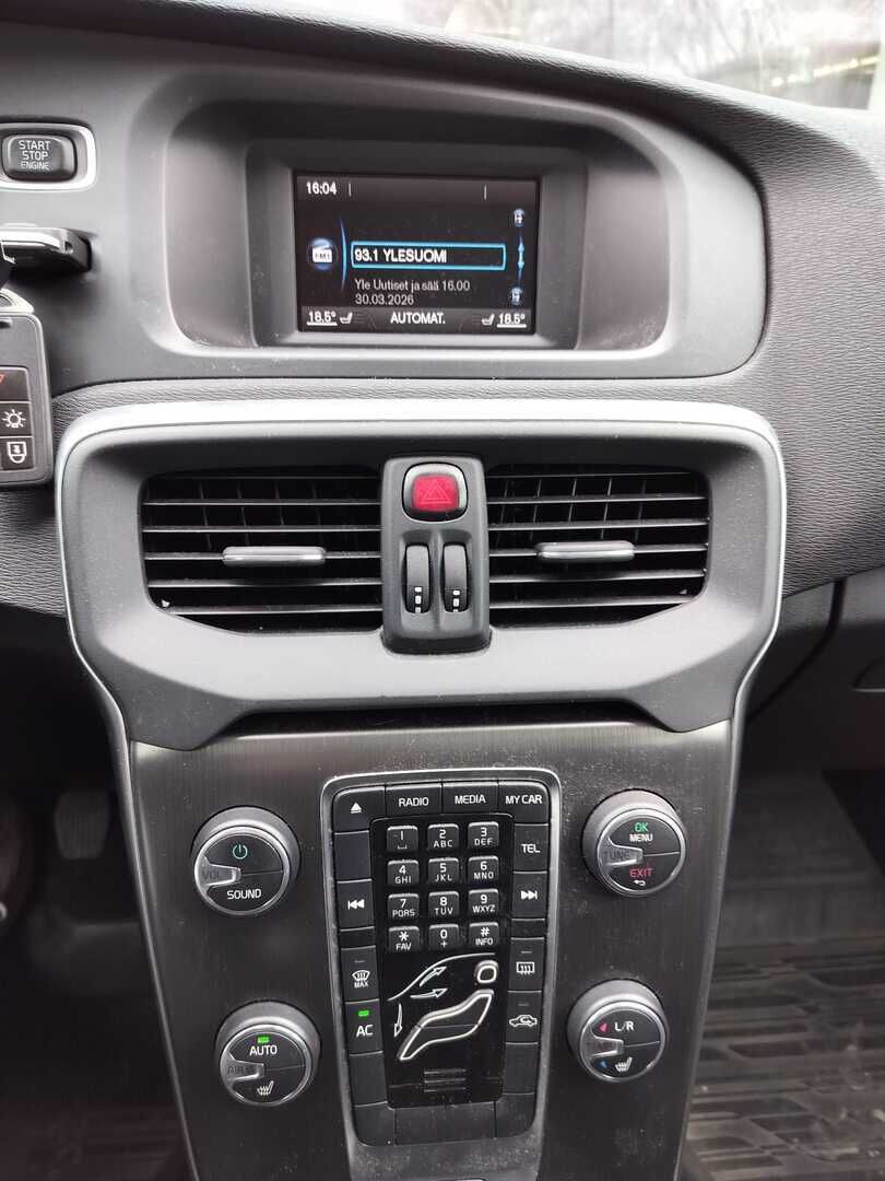 Volvo V40 2013 Valkoinen