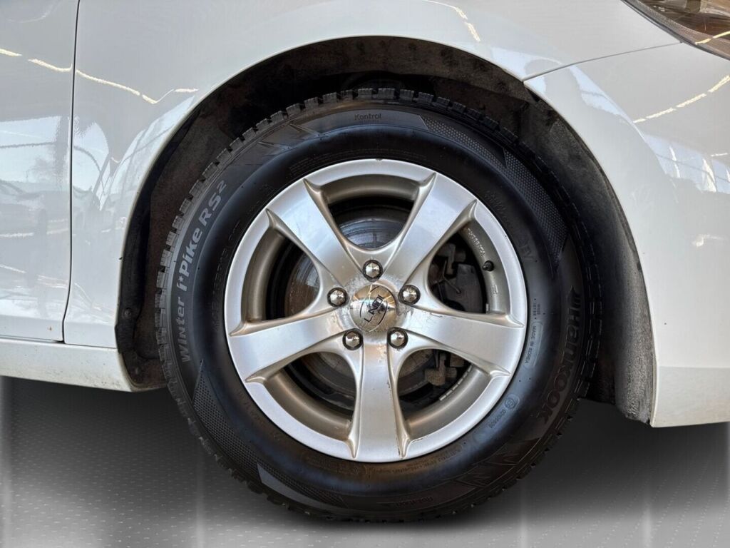 Volvo V40 2013 Valkoinen