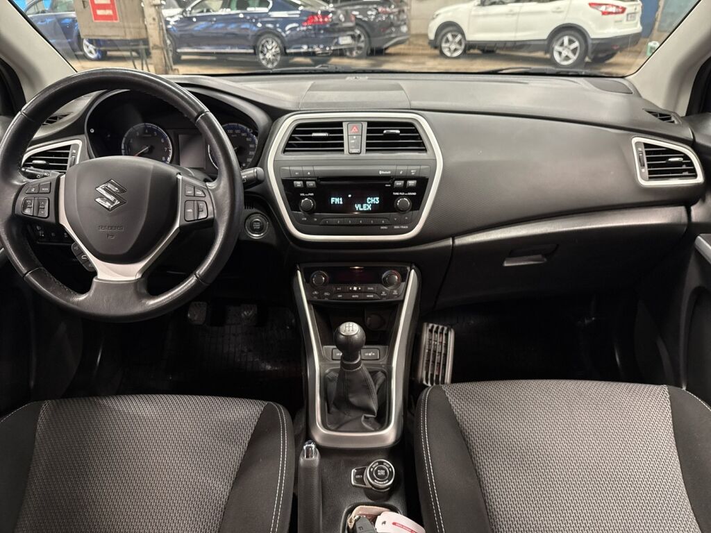 Suzuki SX4 S-Cross 2014 Ruskea (beige)