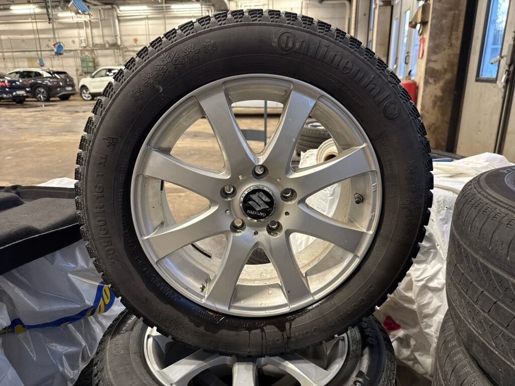 Suzuki SX4 S-Cross 2014 Ruskea (beige)