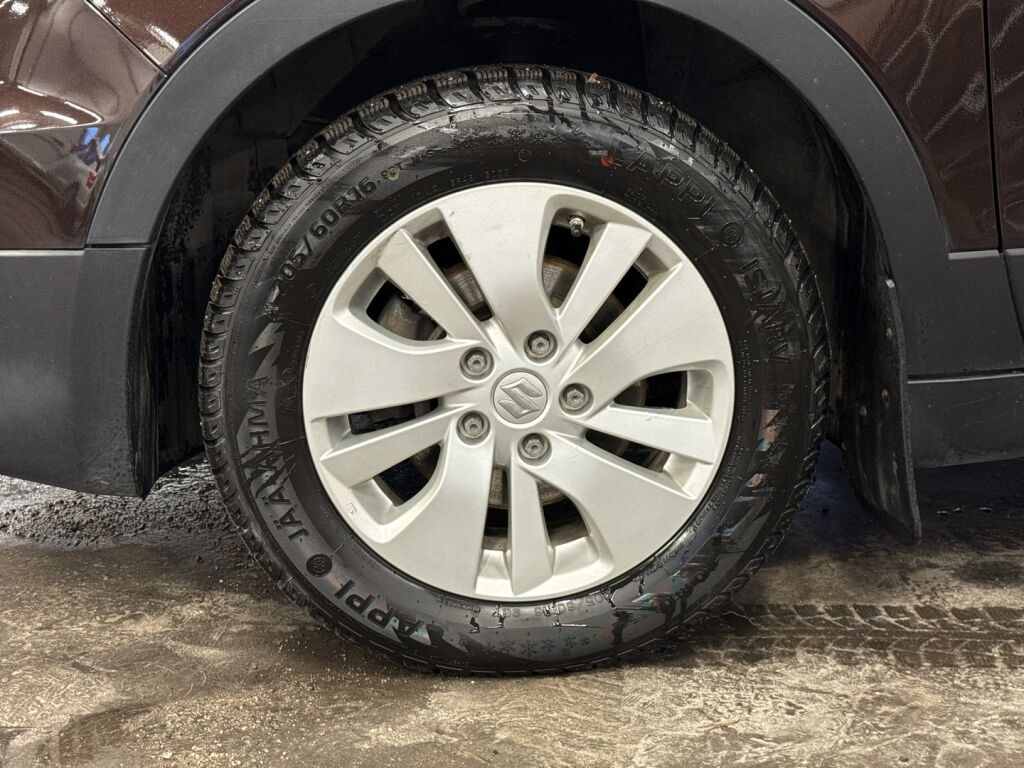 Suzuki SX4 S-Cross 2014 Ruskea (beige)