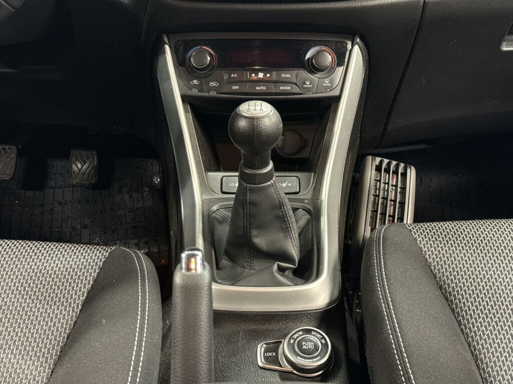 Suzuki SX4 S-Cross 2014 Ruskea (beige)