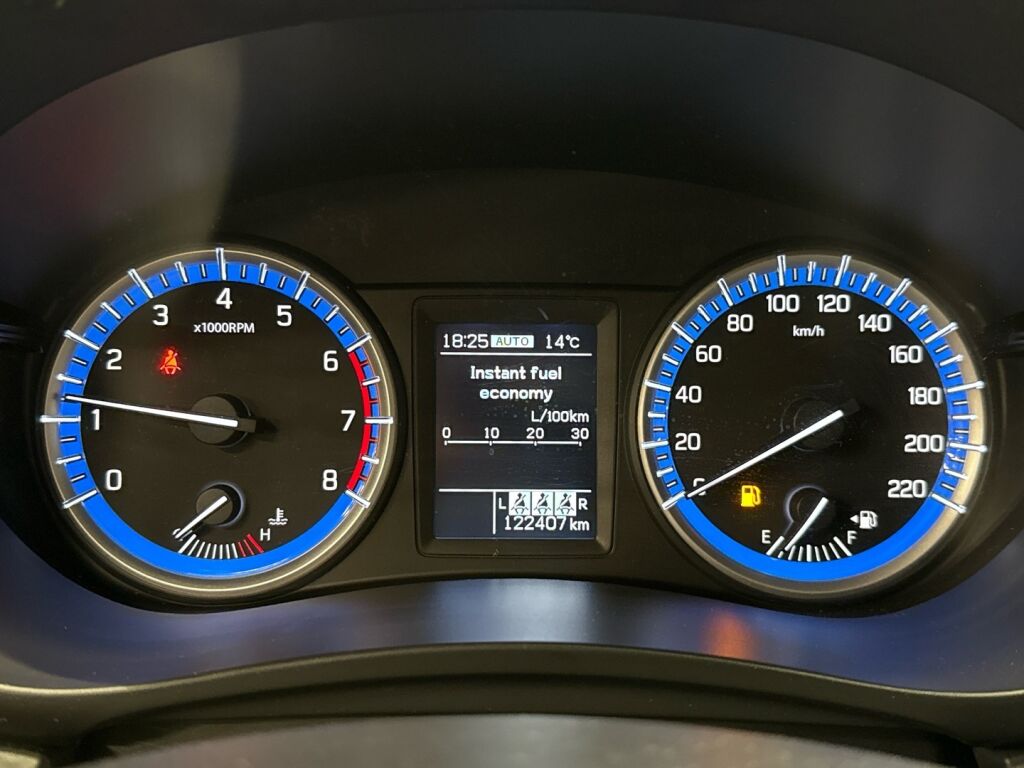 Suzuki SX4 S-Cross 2014 Ruskea (beige)