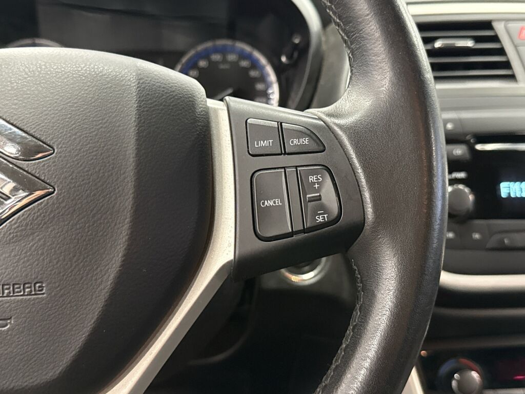 Suzuki SX4 S-Cross 2014 Ruskea (beige)