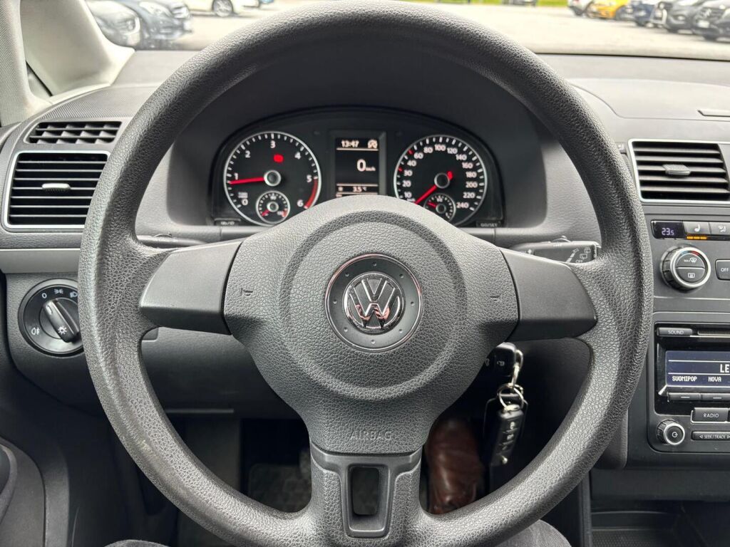 Volkswagen Touran 2014 Harmaa