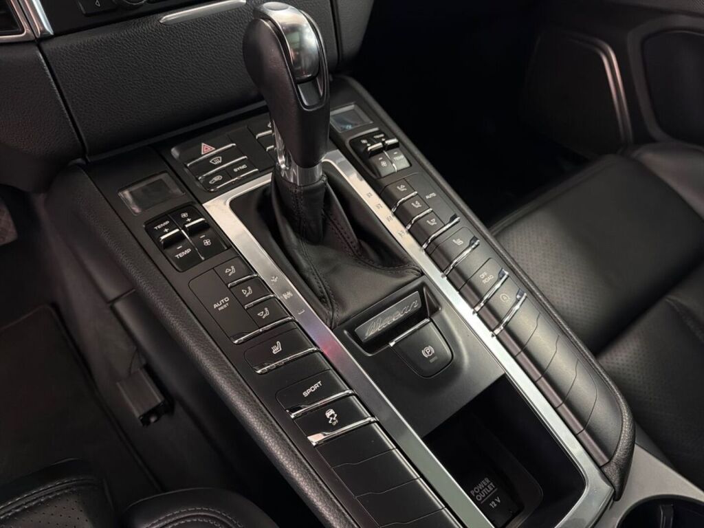 Porsche Macan 2014 Harmaa