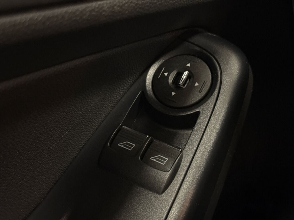 Ford Fiesta 2014 Harmaa