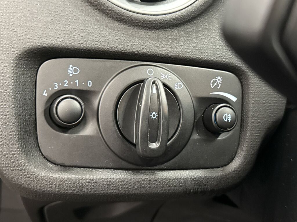 Ford Fiesta 2014 Harmaa