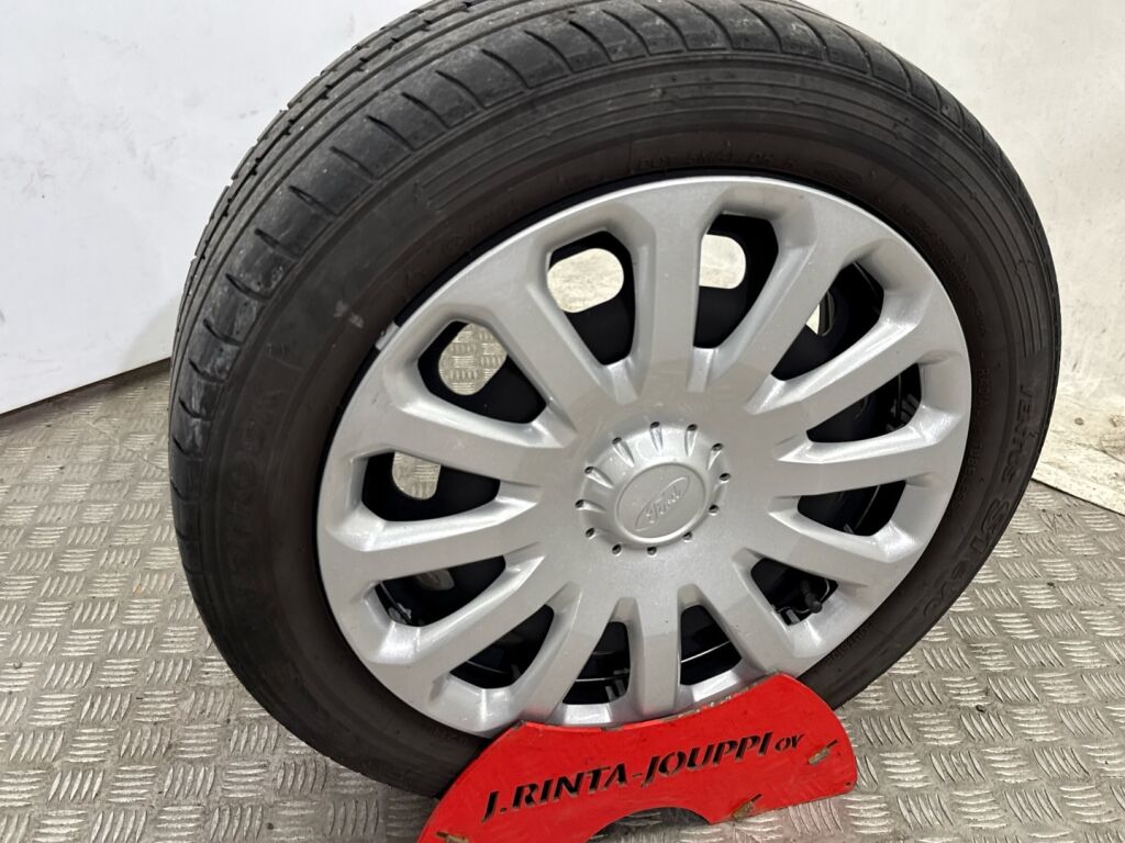 Ford Fiesta 2014 Harmaa