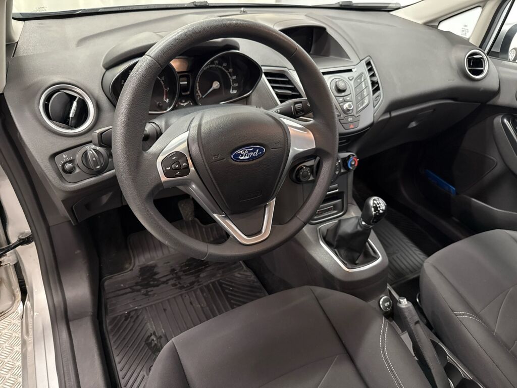 Ford Fiesta 2014 Harmaa