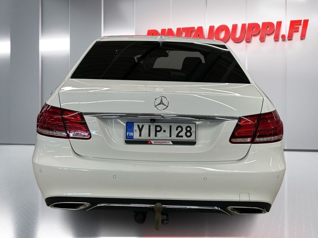 Mercedes-Benz E 2014 Valkoinen