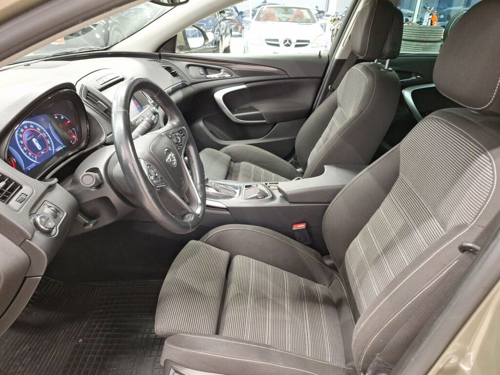 Opel Insignia 2015 Ruskea (beige)