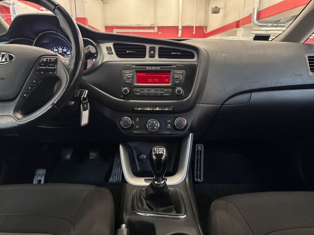 Kia Ceed 2015 Valkoinen
