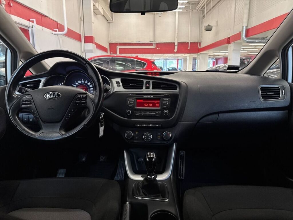 Kia Ceed 2015 Valkoinen