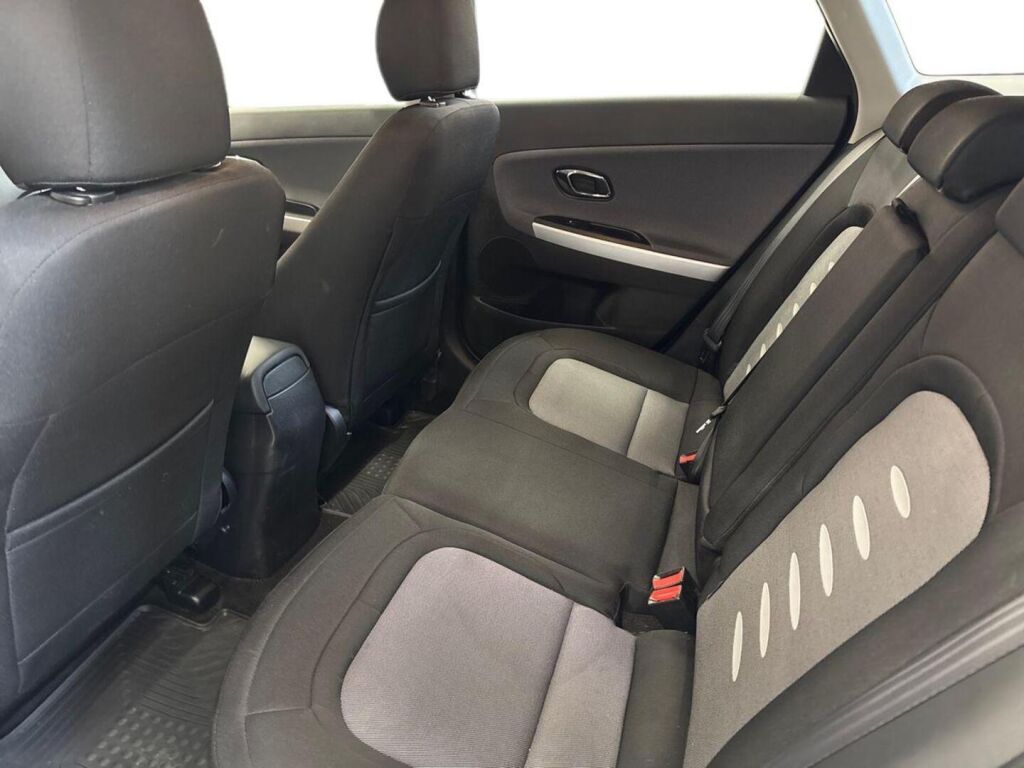 Kia Ceed 2015 Valkoinen