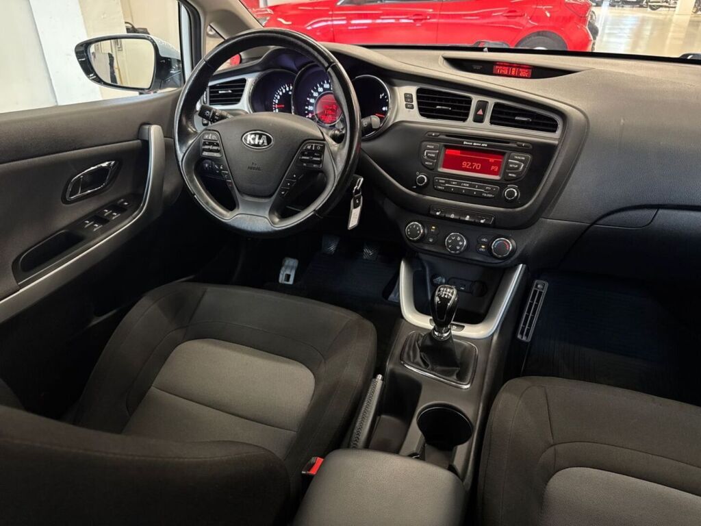 Kia Ceed 2015 Valkoinen