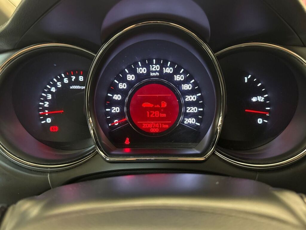 Kia Ceed 2015 Valkoinen