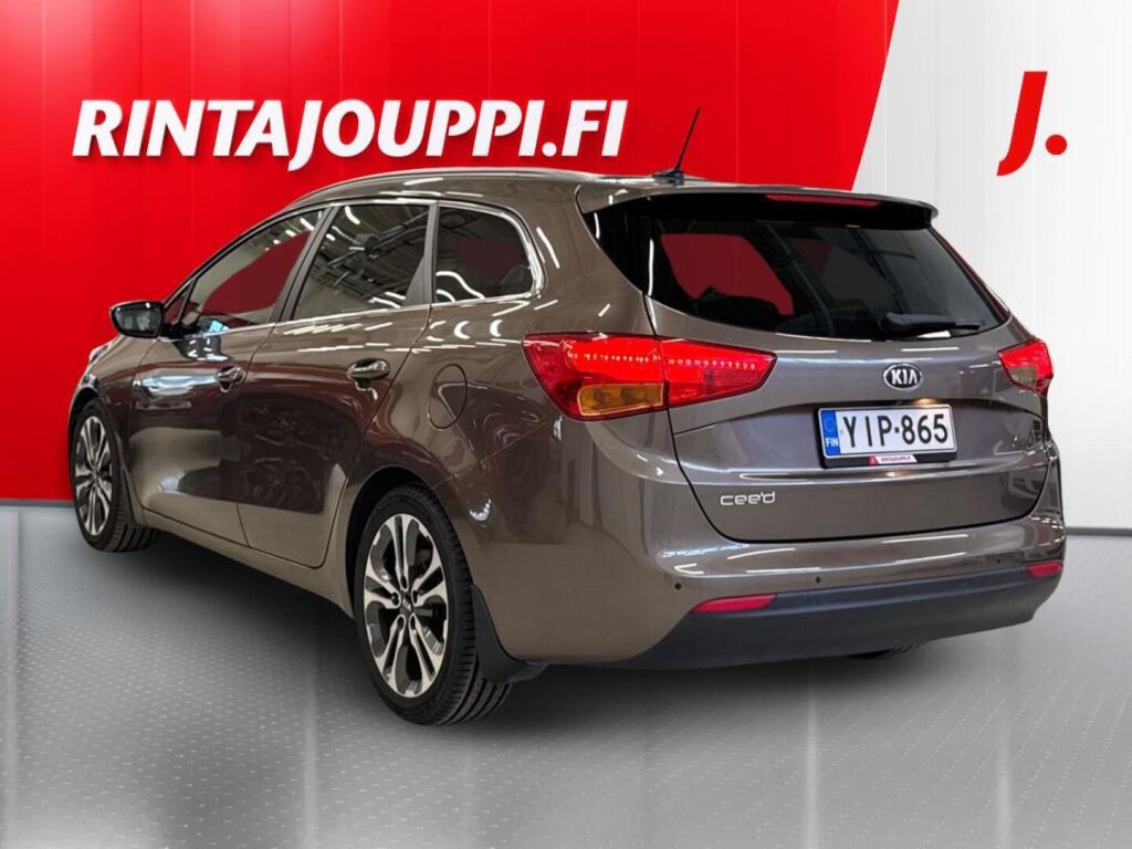Kia Ceed 2014 Ruskea (beige)