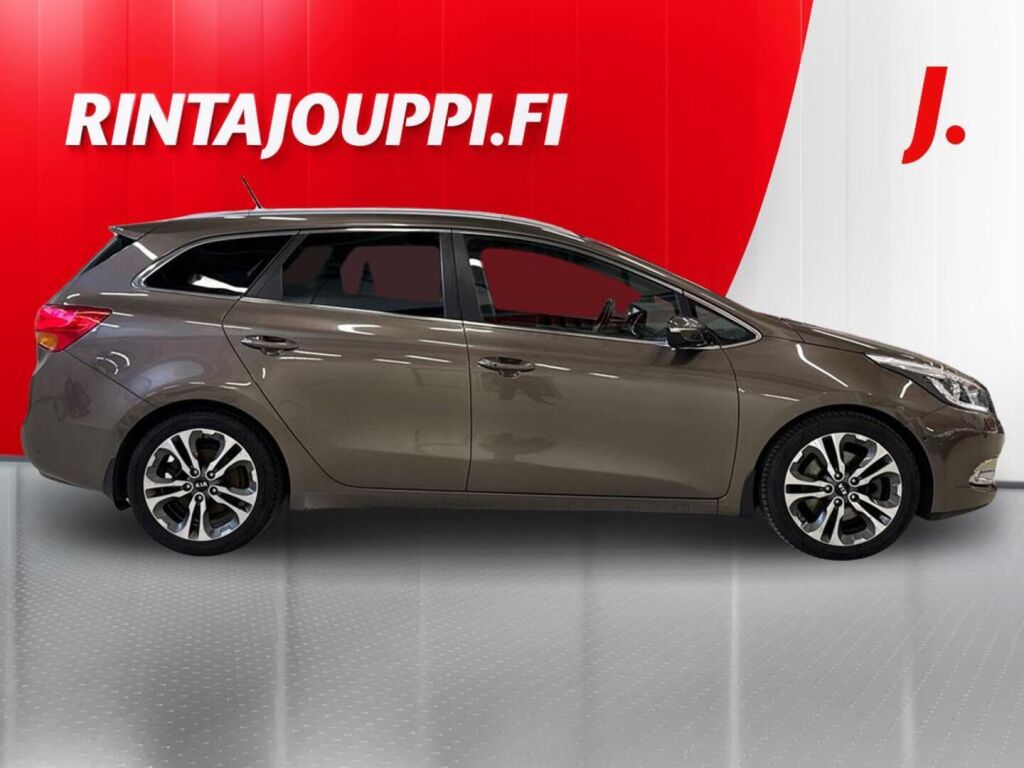 Kia Ceed 2014 Ruskea (beige)