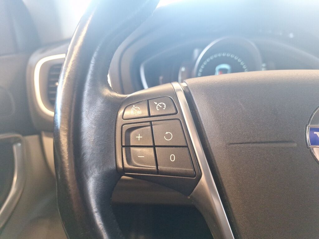 Volvo V40 Cross Country 2014 Sininen