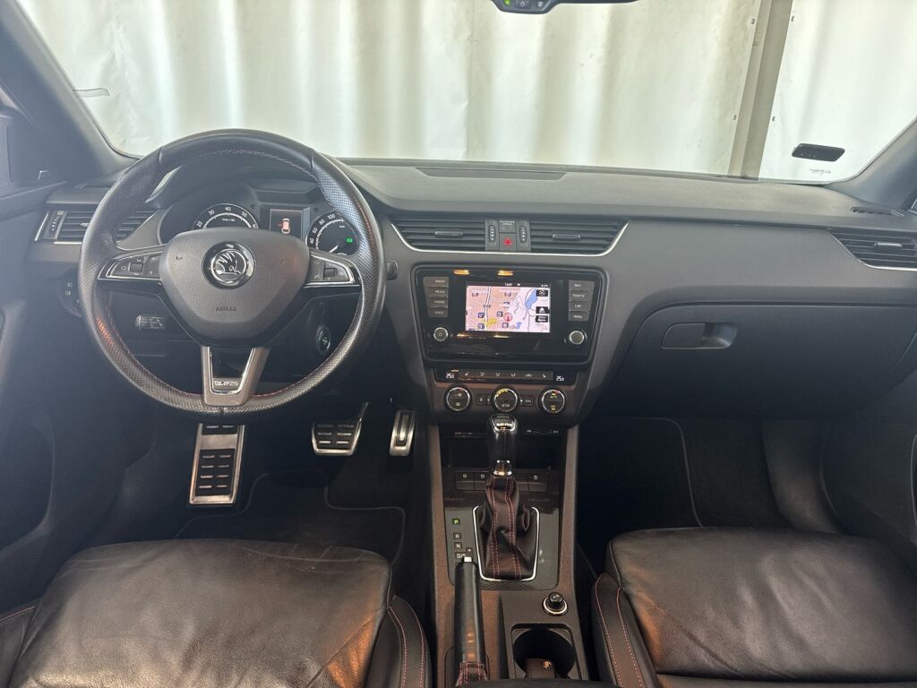 Skoda Octavia 2014 Valkoinen