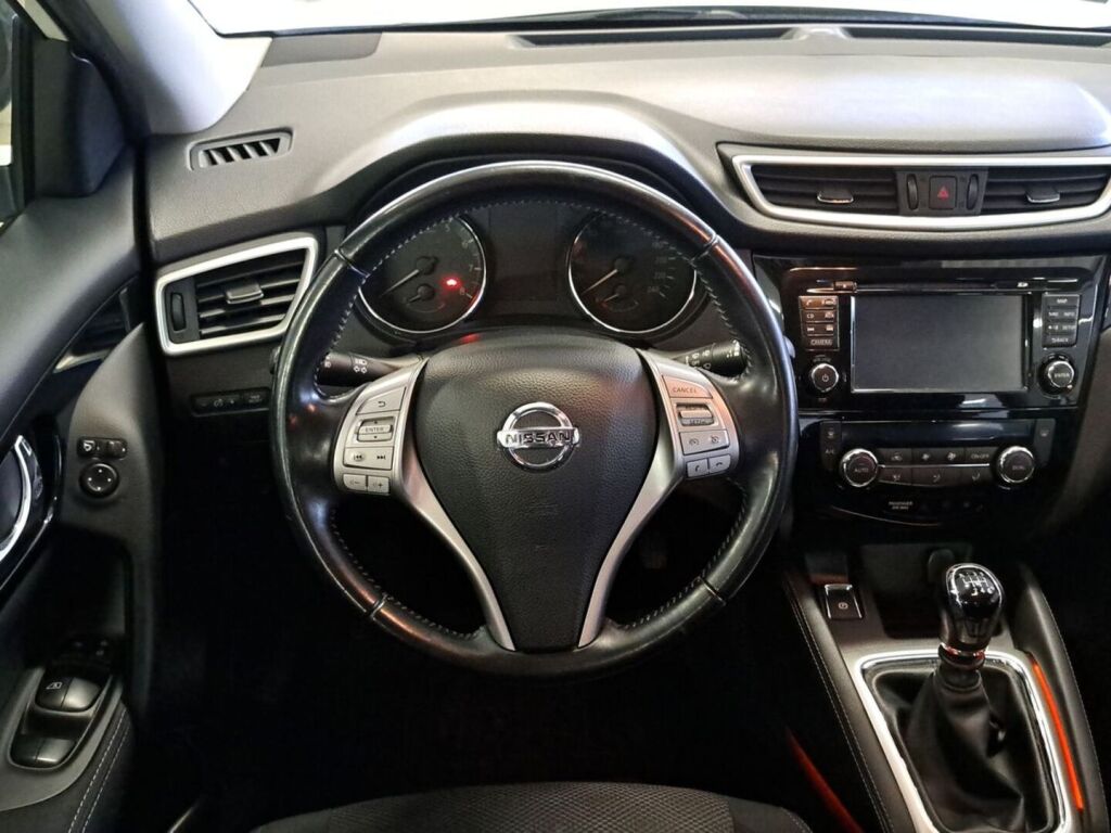 Nissan Qashqai 2014 Valkoinen