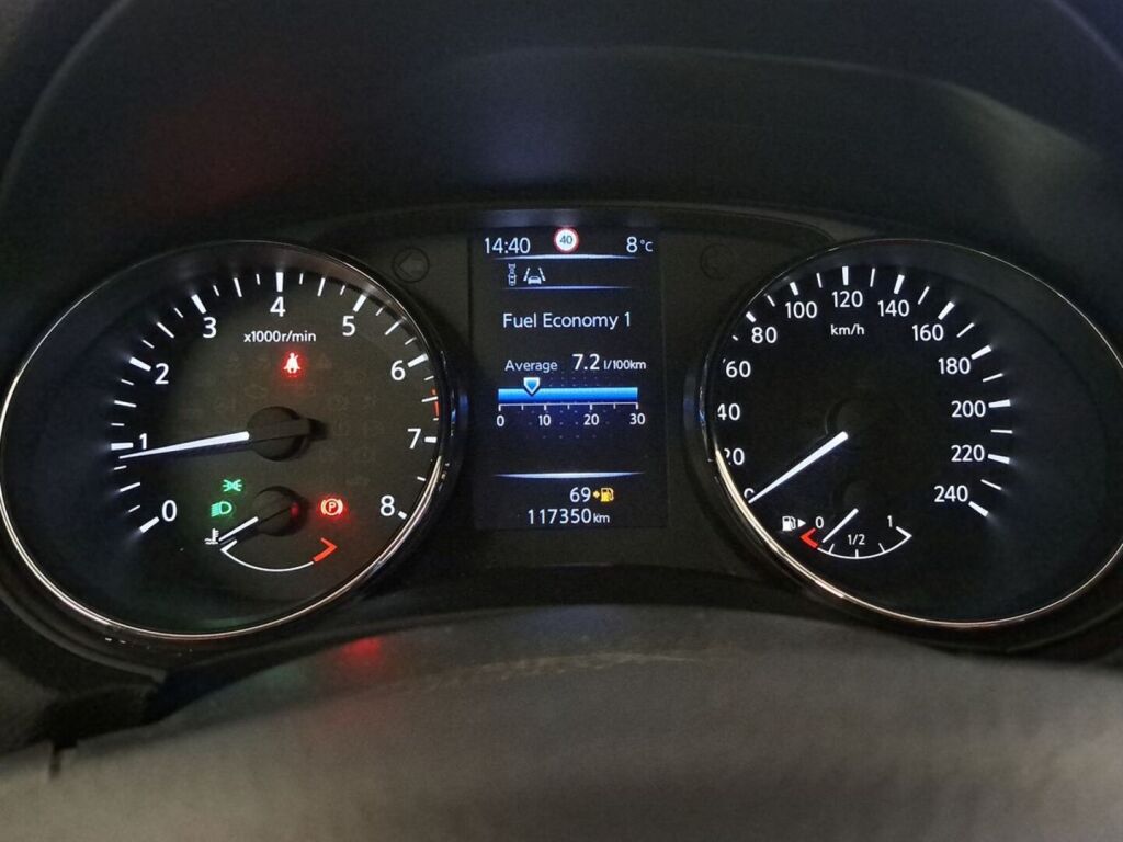 Nissan Qashqai 2014 Valkoinen