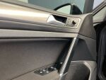Volkswagen Golf 2014 Musta