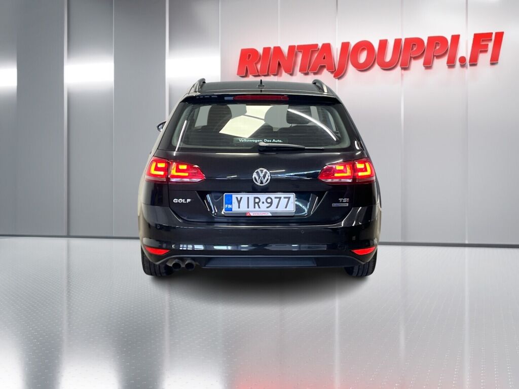 Volkswagen Golf 2014 Musta
