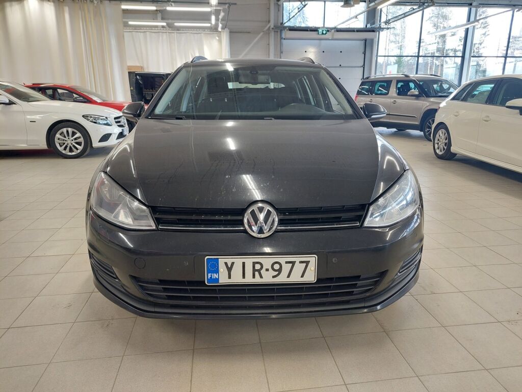 Volkswagen Golf 2014 Musta