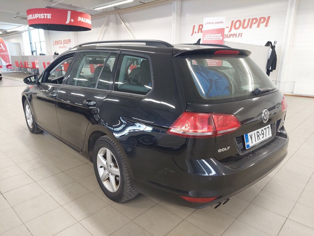 Volkswagen Golf 2014 Musta