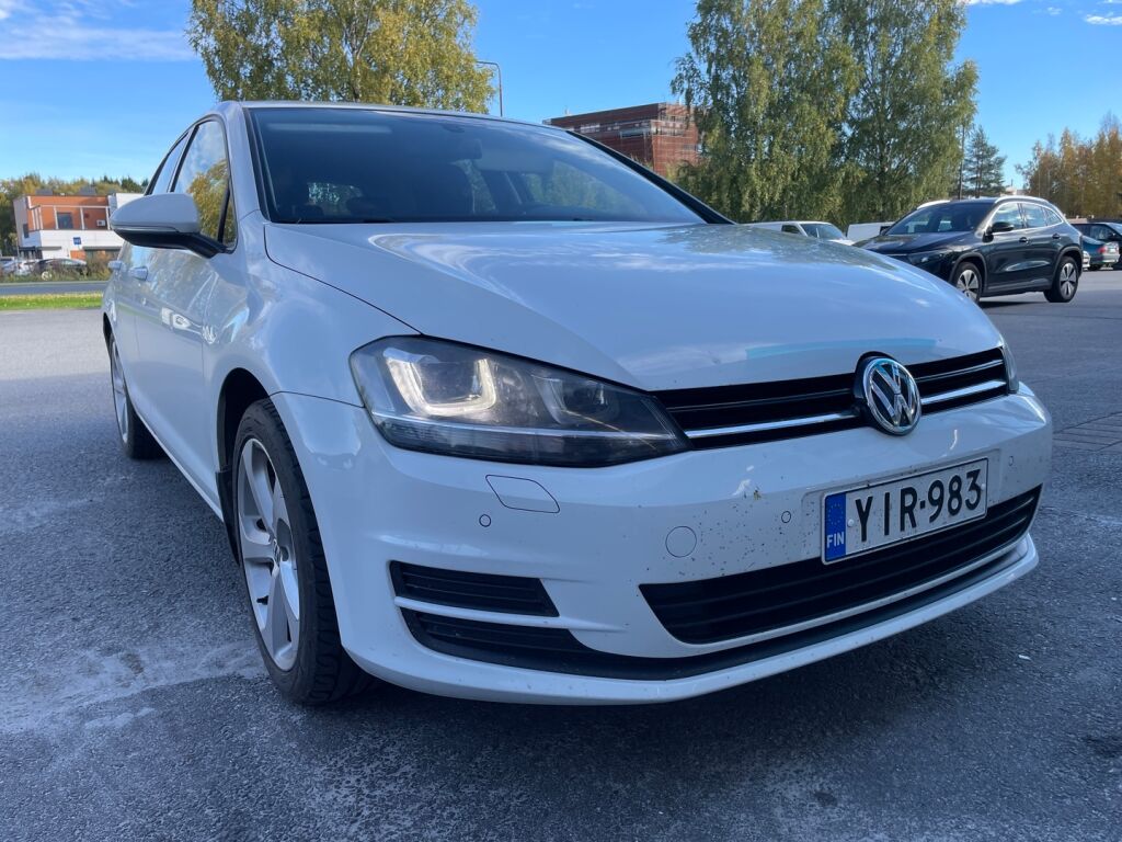 Volkswagen Golf 2014 Valkoinen