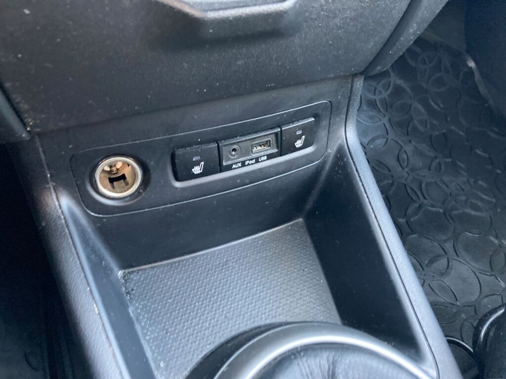 Hyundai I20 2015 Metallinhohto Hopea