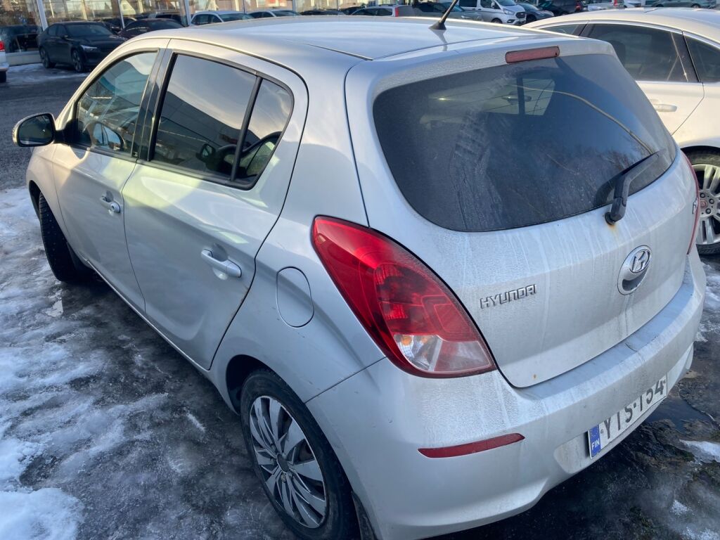 Hyundai I20 2015 Metallinhohto Hopea