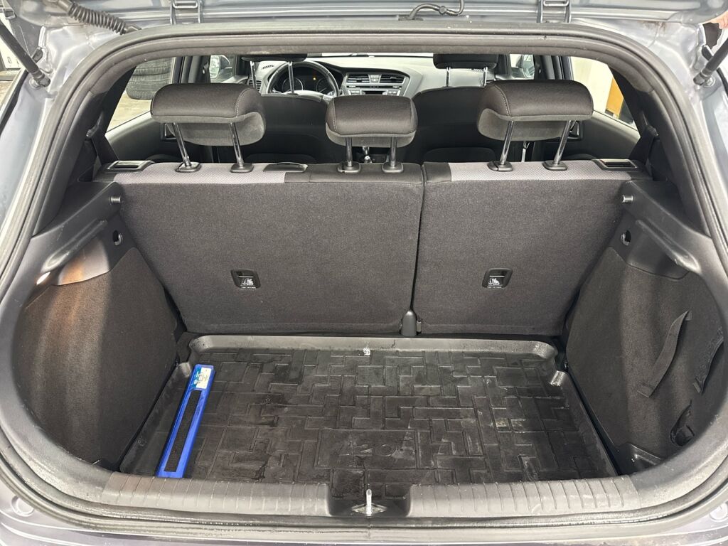 Hyundai i20 5d 2018 Harmaa