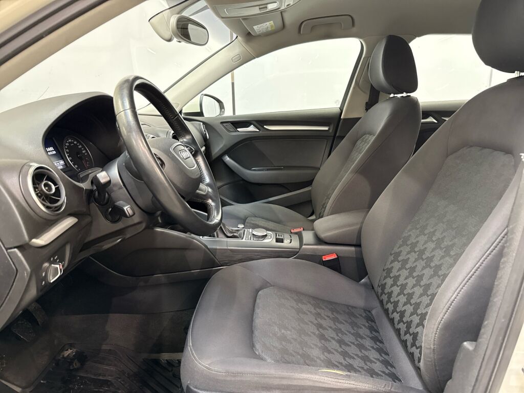 Audi A3 2015 Valkoinen