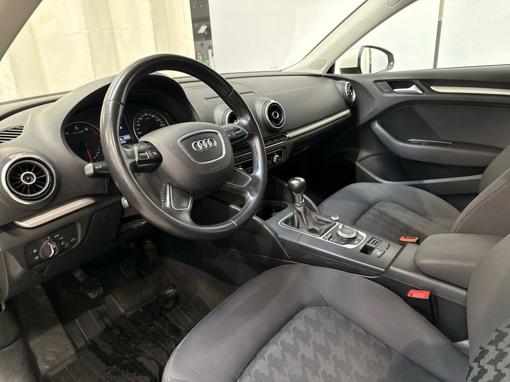 Audi A3 2015 Valkoinen
