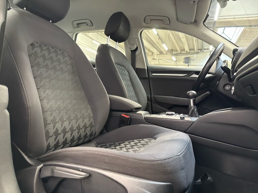 Audi A3 2015 Valkoinen