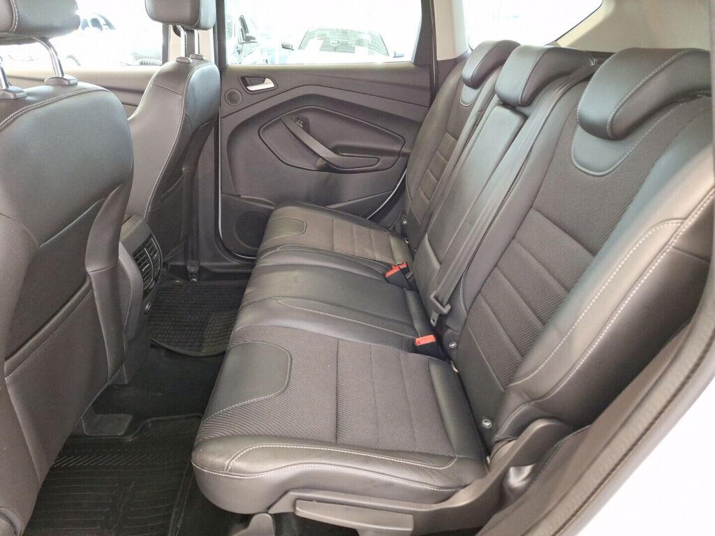 Ford Kuga 2015 Valkoinen