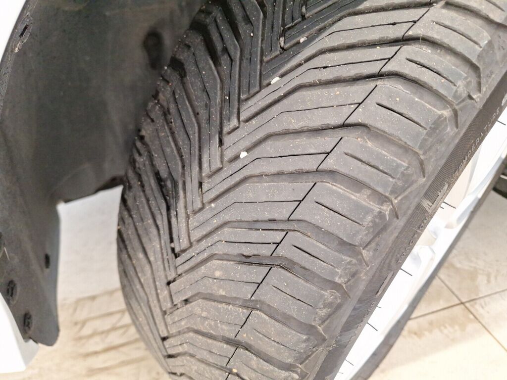 Ford Kuga 2015 Valkoinen