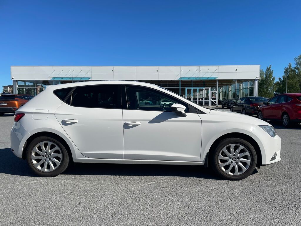 Seat Leon 2015 Valkoinen