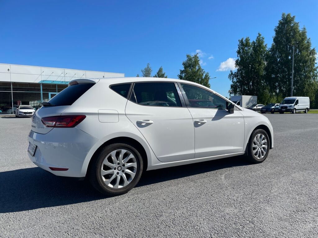 Seat Leon 2015 Valkoinen