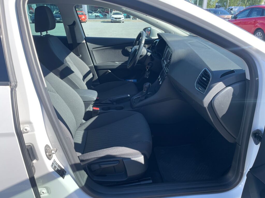 Seat Leon 2015 Valkoinen