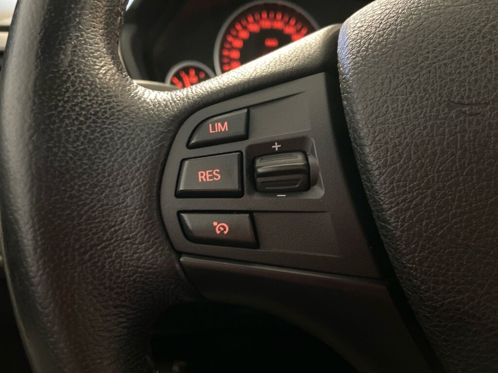 BMW 316 2015 Valkoinen