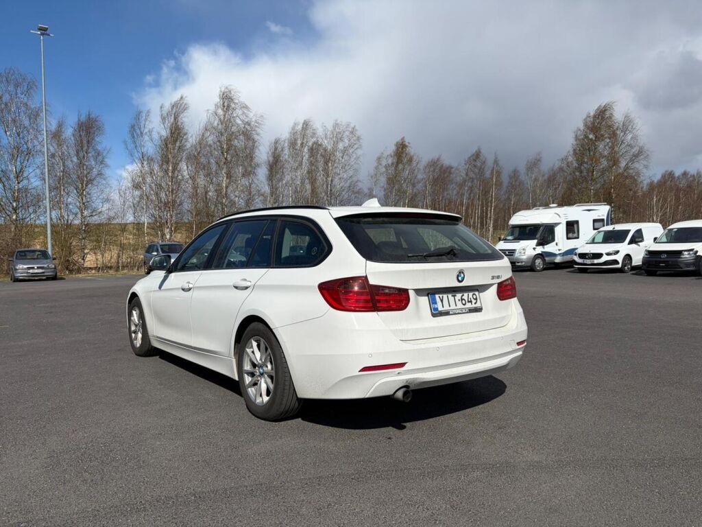 BMW 316 2015 Valkoinen