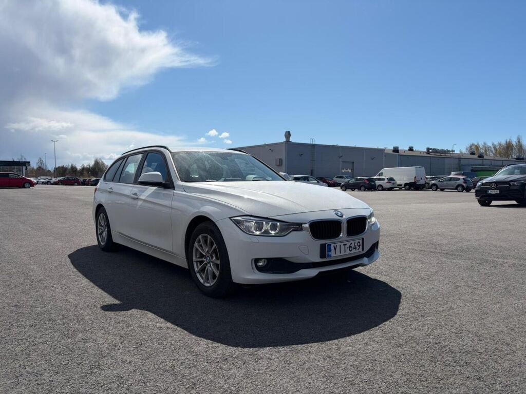 BMW 316 2015 Valkoinen